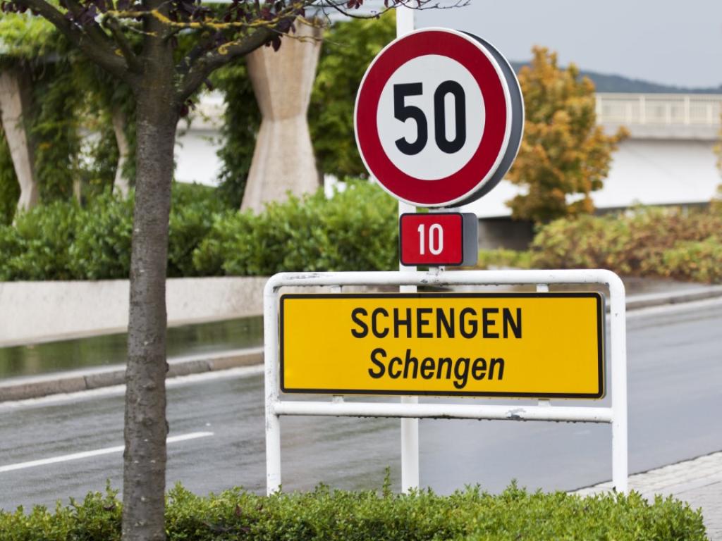 Въпросът за  членството на България и Румъния в Шенген може