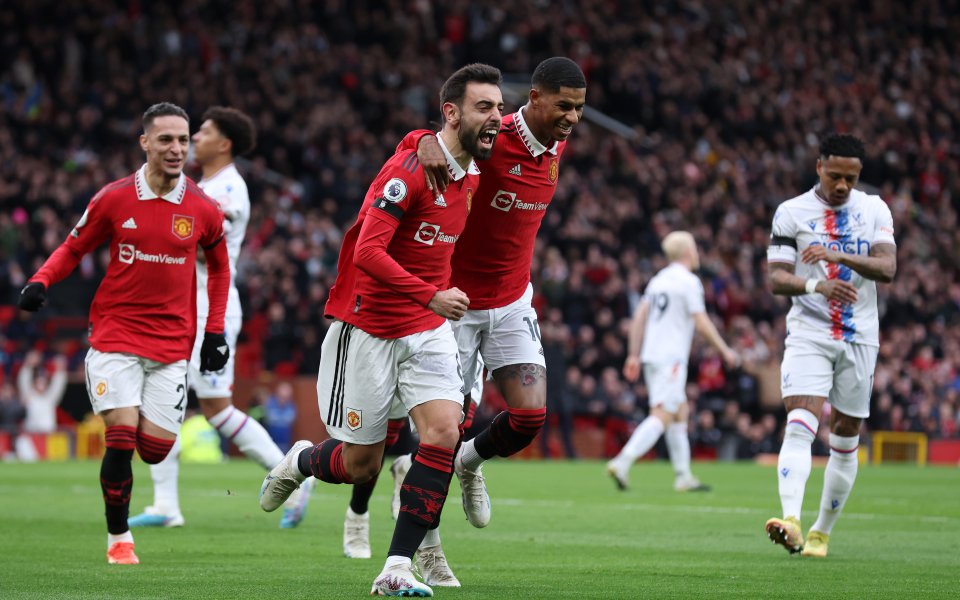 Манчестър Юнайтед и Кристъл Палас играят при 2:0 на Олд