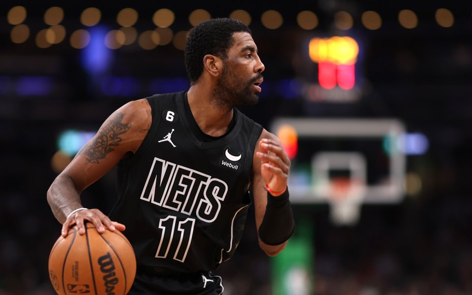 Гардът на Бруклин Нетс - Кайри Ървинг, е поискал трейд,