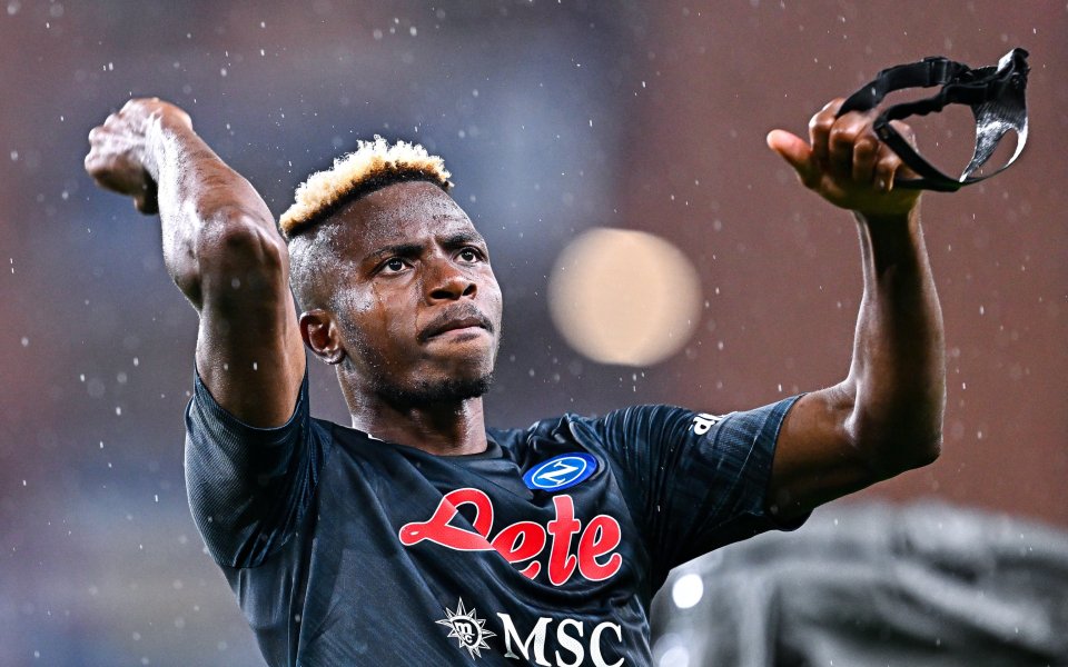 Манчестър Юнайтед може да задържи Вут Вегхорст след края на