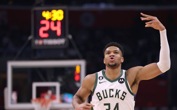 Янис Антетокумпо поведе Милуоки към 10-а поредна победа в НБА