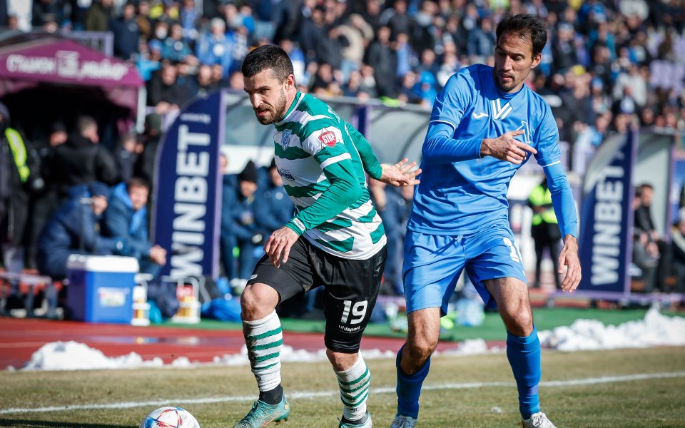 Отборите на Левски и Черно море ще премерят сили в