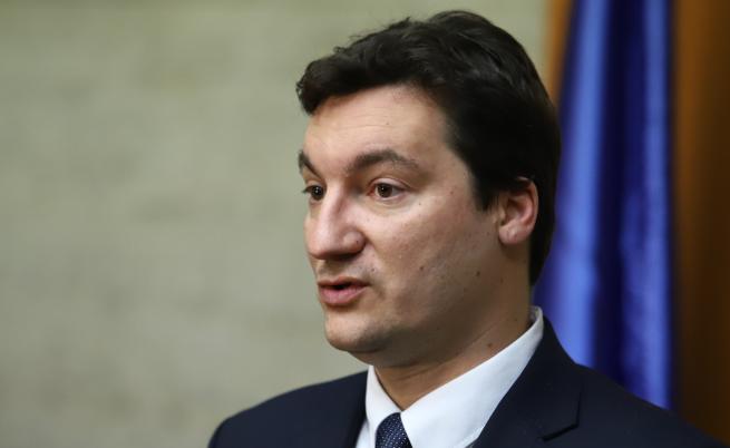 Президентът подписа указ за освобждаването на Крум Зарков