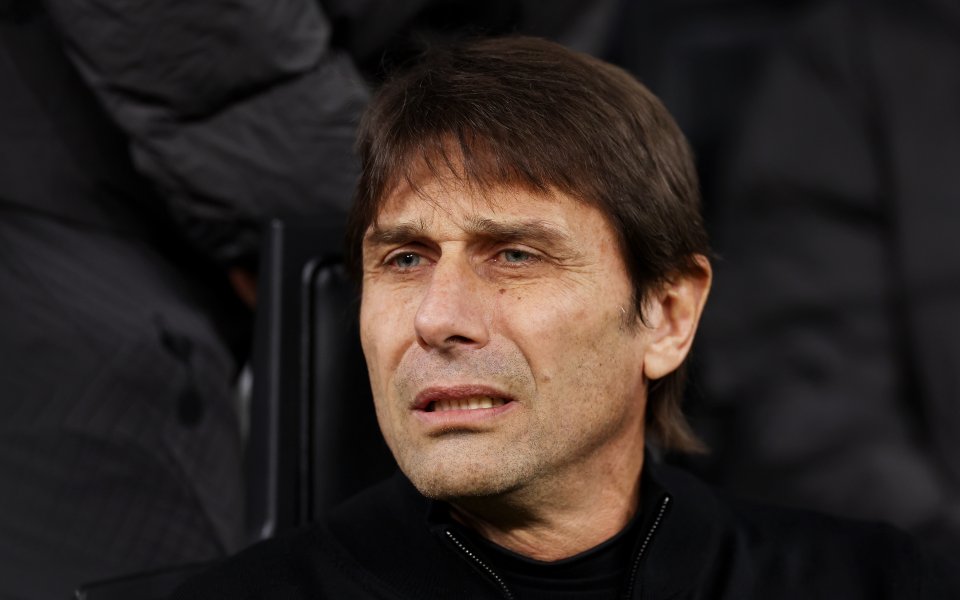 Мениджърът на Тотнъм Антонио Конте призна, че е отворен за