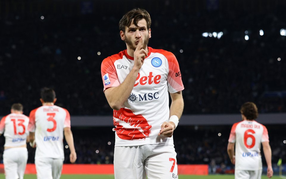 Президентът на Реал Мадрид - Флорентино Перес, винаги търси начин