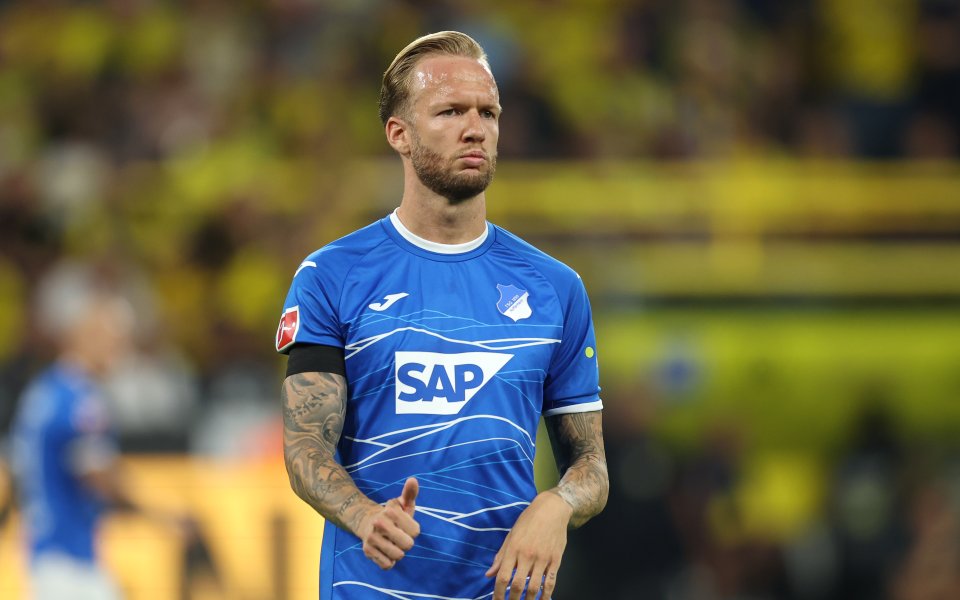 Защитниците Кевин Фогт и Павел Кадержабек се завръщат в състава