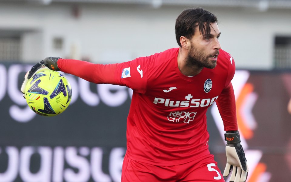 Вратарят на Аталанта Марко Спортиело ще премине в Милан в