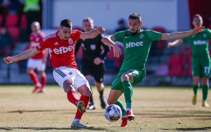 Лидерът във Втора лига не допусна изненада срещу дубъла на Лудогорец