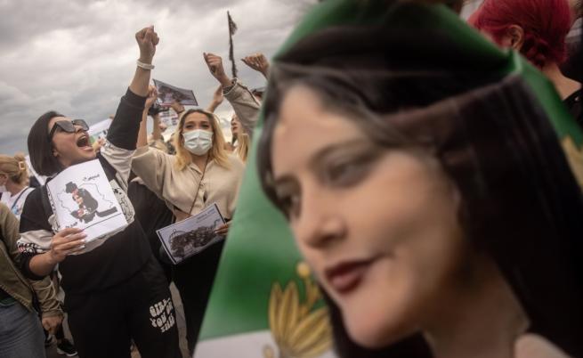 Берлинале: Ирански филми разказват ужасяващите мъчения на политически затворници