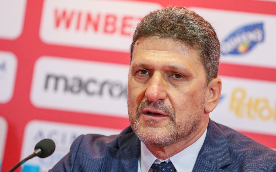 Изпълнителният директор на ЦСКА Филип Филипов разкри, че решението за това отборът