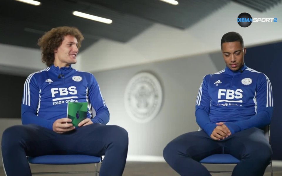 Двама от ключовите футболисти на Лестър Сити - Ваут Фаес