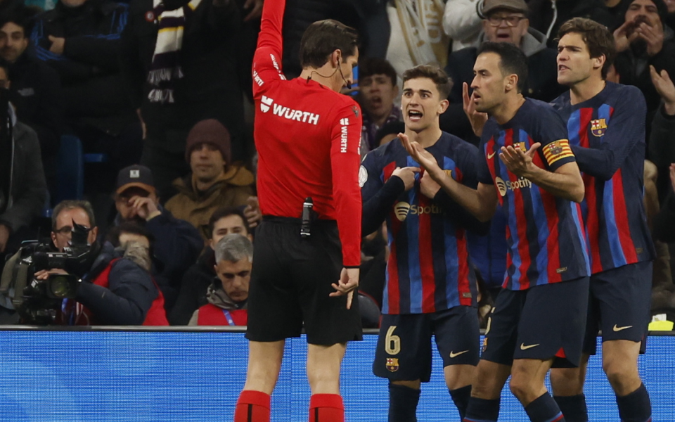 Лидерът Барселона приема Валенсия в среща от 24-тия кръг на