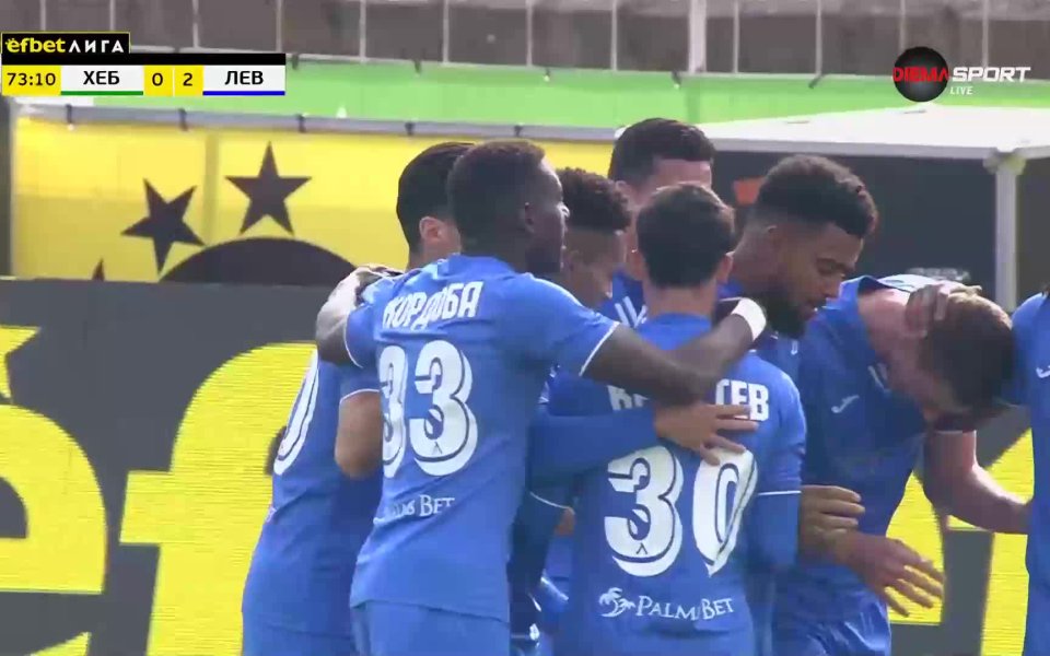 Рикардиньо вкара втори гол за Левски срещу Хебър. Сините вече