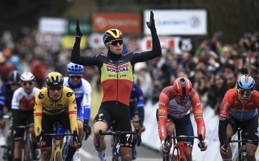 Белгийският спринтьор и национален шампион Тим Мерлие спечели първия етап
