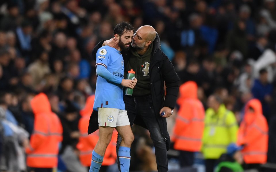 Мениджърът на Манчестър Сити Хосеп Гуардиола похвали халфа Бернардо Силва.