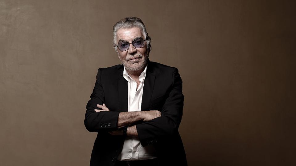 Италианският моден дизайнер Роберто Кавали стана баща за шести път