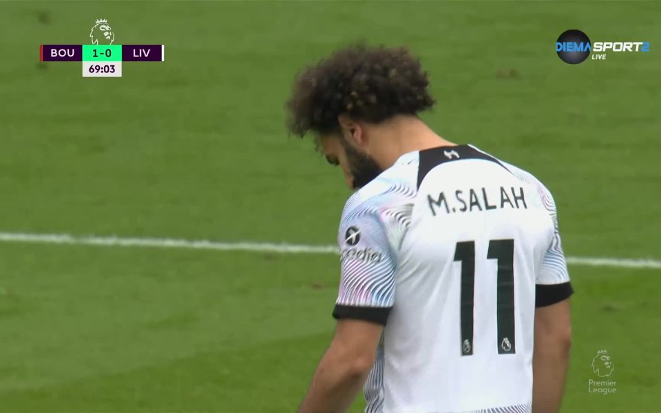 Отборът на Борнемут се измъкна от последно място в класирането