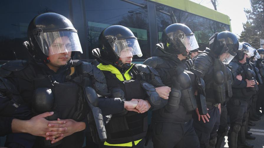 Молдовската полиция разби "ръководена от Москва" група, опитваща се да дестабилизира страната