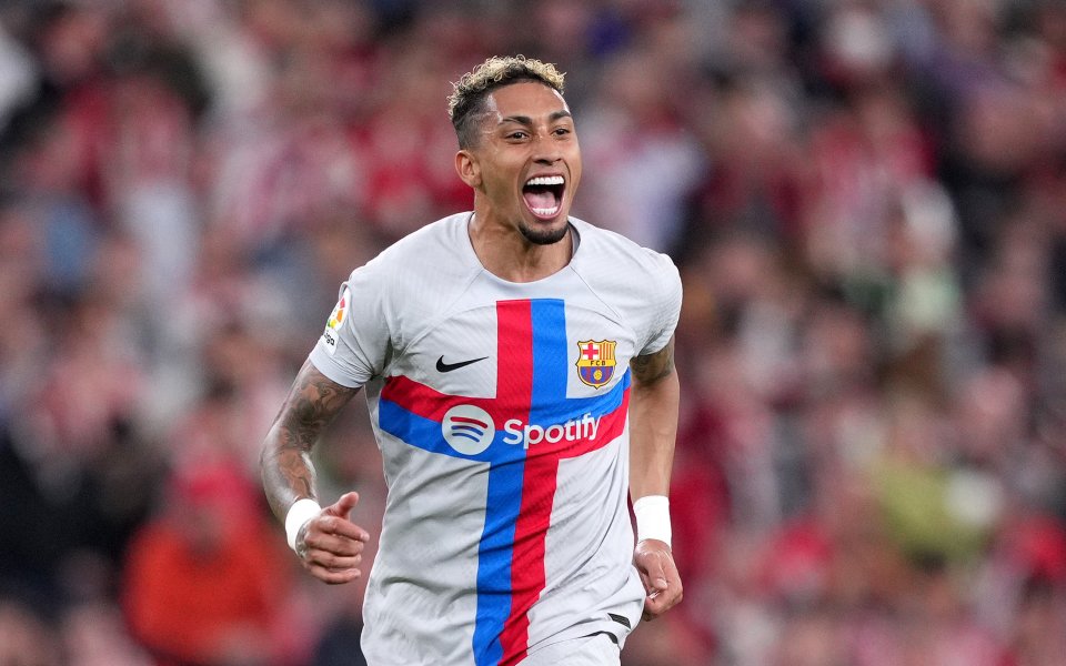 Английските Челси и Нюкасъл ще се борят за подписа на