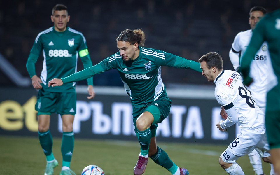 Ботев Пловдив не се е отказал от намерението си да