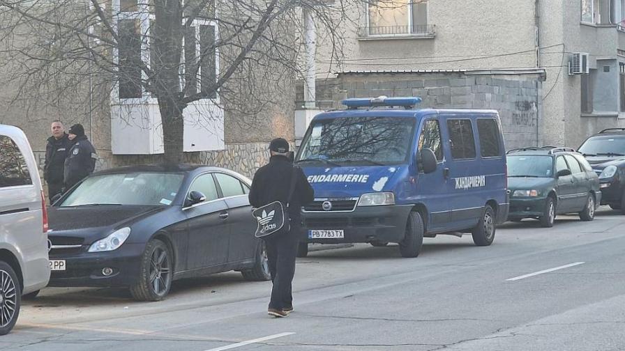 Акция на полицията и жандармерията в Казанлък