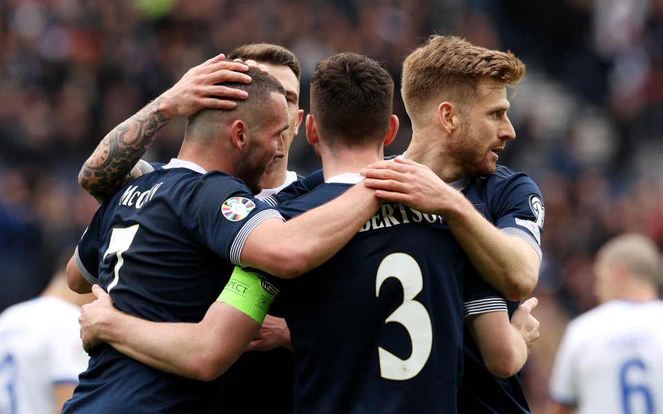 Шотландия победи с 3:0 Кипър в първия си мач от