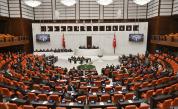 Финландия влиза в НАТО: Турският парламент одобри членството ѝ