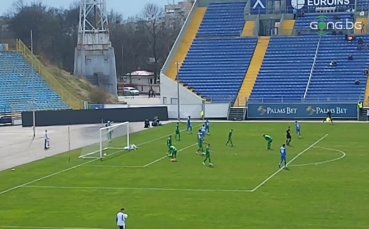 Бранителят Кристиан Димитров вкара попадение за 2 0 срещу Ботев Враца в