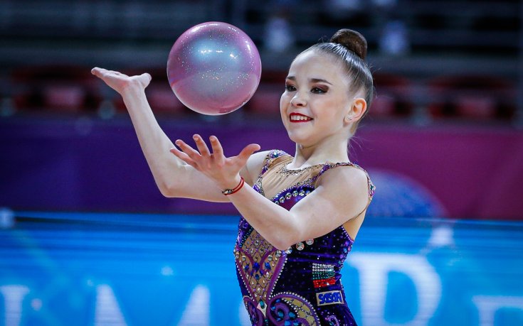 Стилияна Николова поведе в многобоя след втория поток за Световната купа