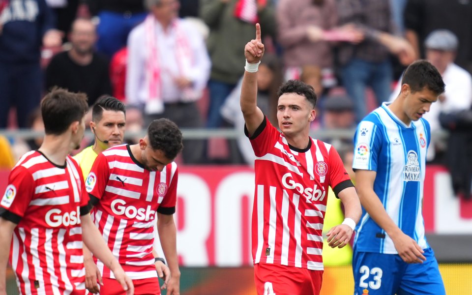 Жирона постигна победа с 2:1 над Еспаньол в мач от