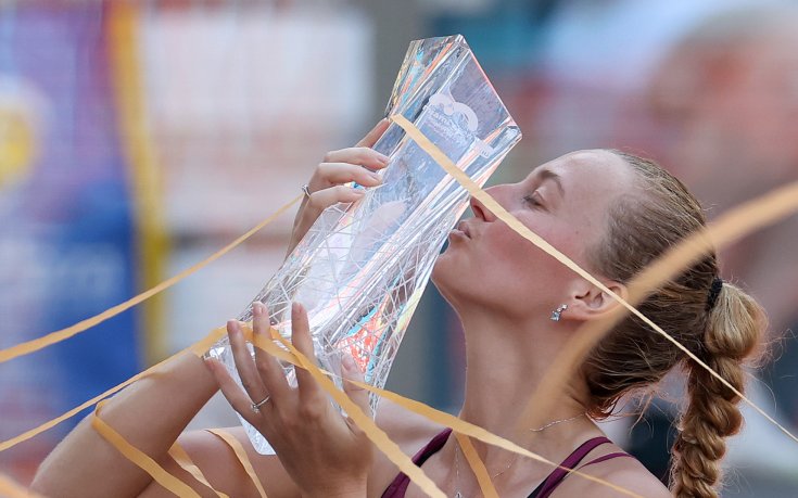 Петра Квитова триумфира в Маями