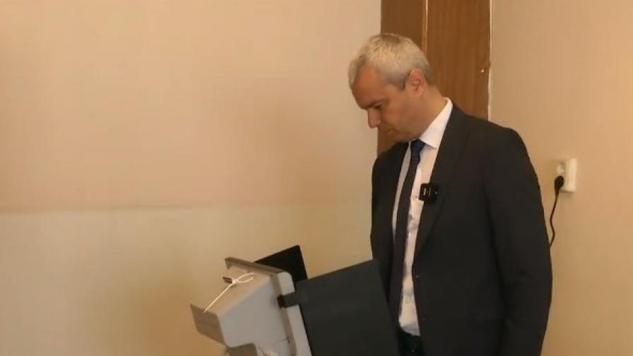 Костадинов: Изборът е в ръцете на българските граждани