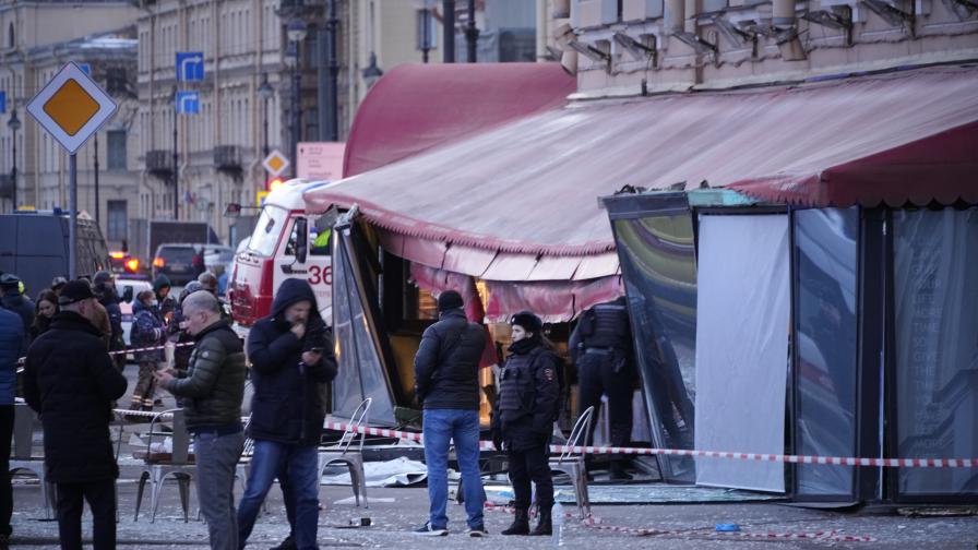 Взрив в кафене в Санкт Петербург причини смъртта на руски военен блогър