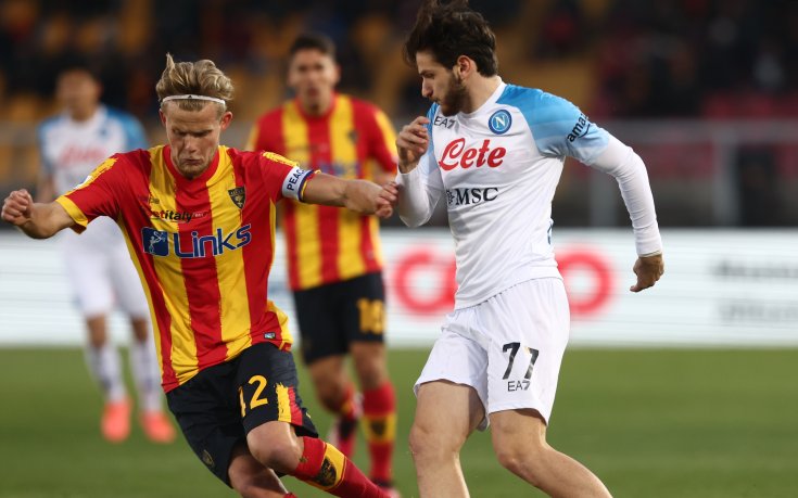 Автогол измъкна Наполи срещу Лече