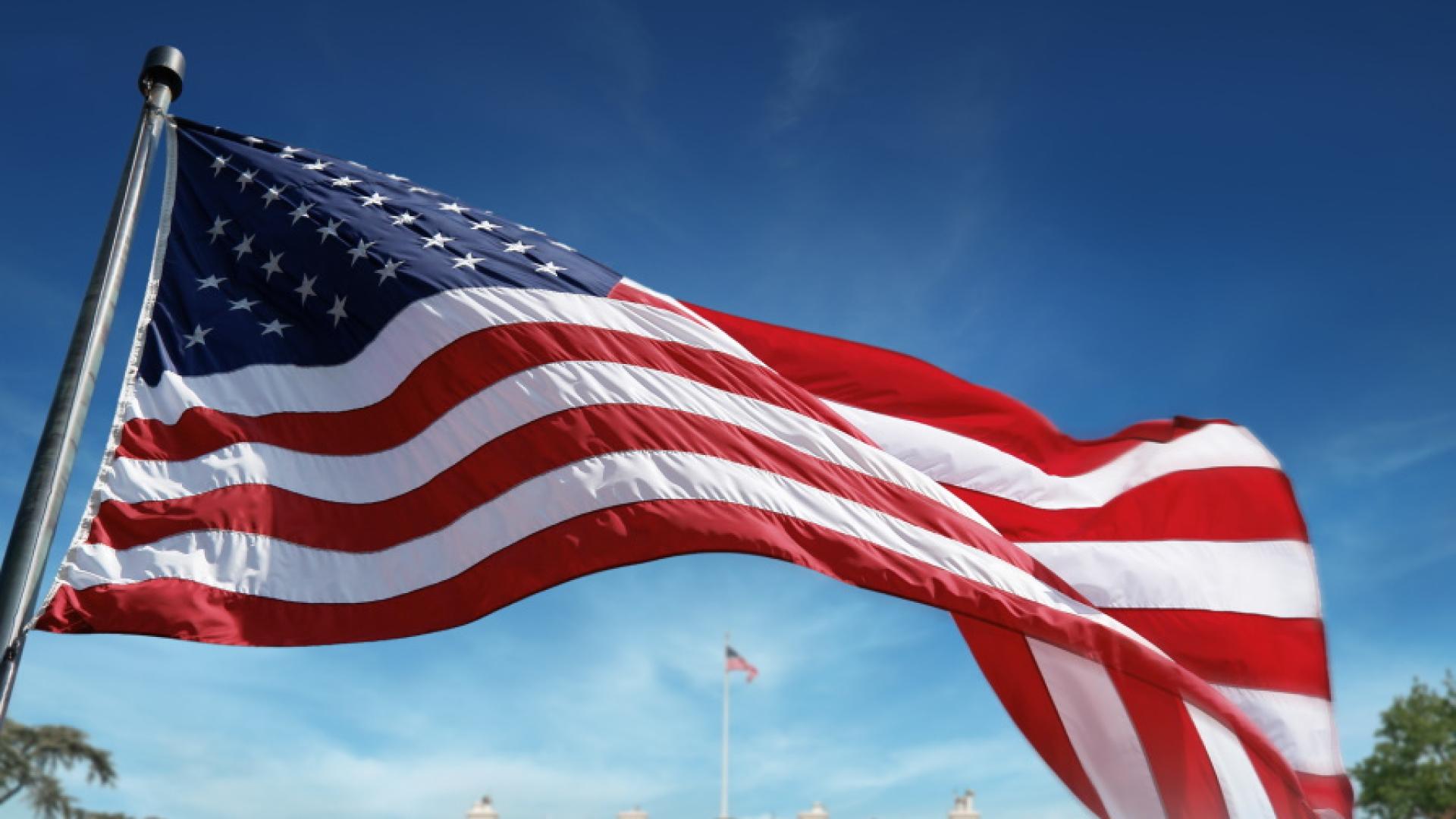 В понеделник 18 август  в 13 15 ч източноамериканско време 20 15 ч