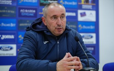 Бившият треньор на Левски Станимир Стоилов отново е спряган за