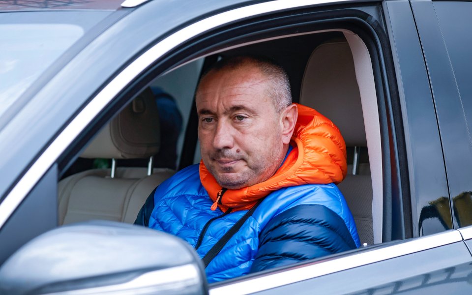 Вече бившият треньор на Левски - Станимир Стоилов, се сбогува