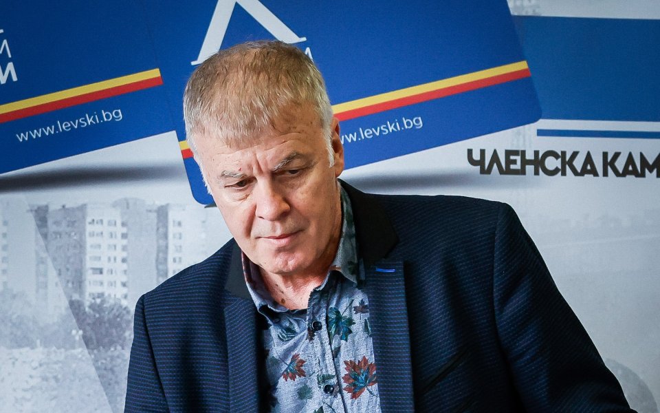 Вчера мажоритарният собственик на Левски Наско Сираков отпразнува своя 61-ви