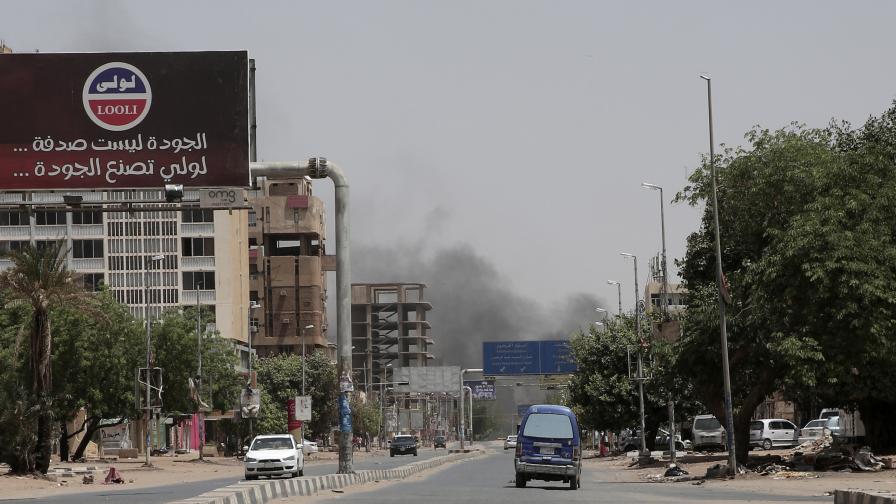 Ситуацията в Судан остава неясна, сблъсъците между армията и паравоенните сили продължават