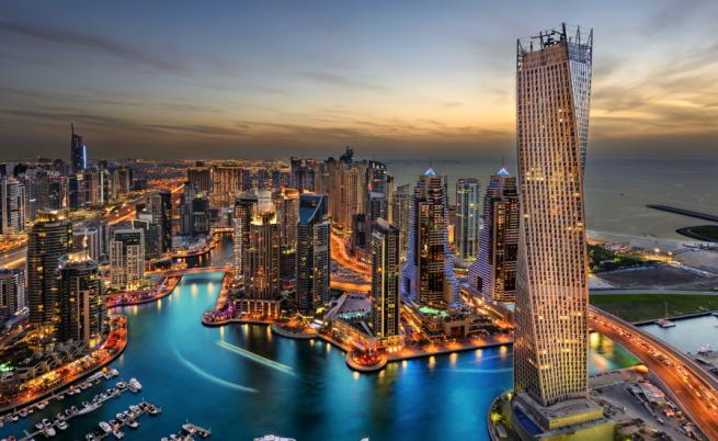 Рекордна височина: Какво се строи в Дубай? (СНИМКИ)