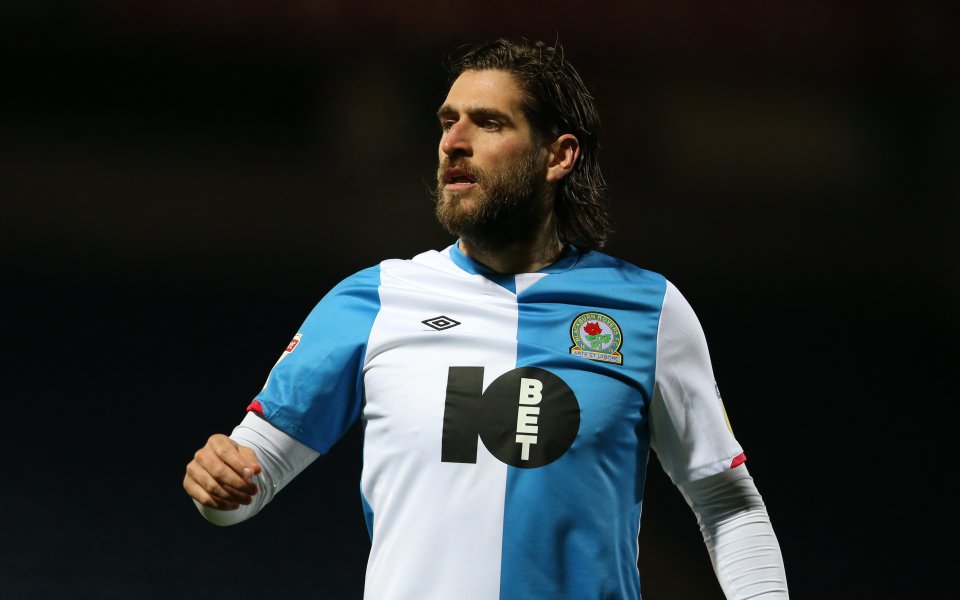 Ex-Premier League star crashed Land Rover into Co-op after '10