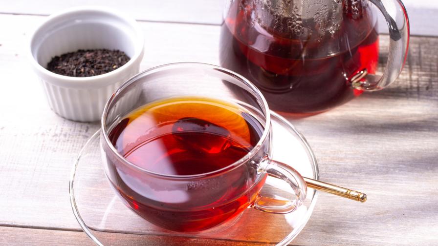 Как горещият чай може да ни помогне през лятото