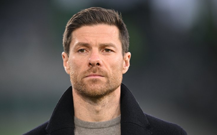 Шаби Алонсо е фаворит за нов мениджър на Тотнъм