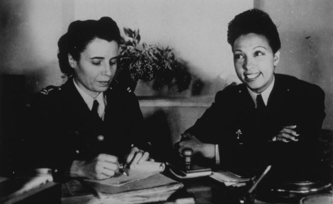  Жозефин Бейкър 