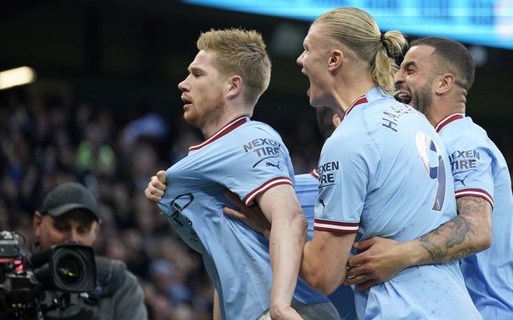 Титлата се запътва отново към 