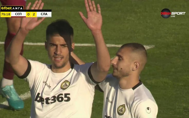 Владимир Николов удвои преднината на Славия