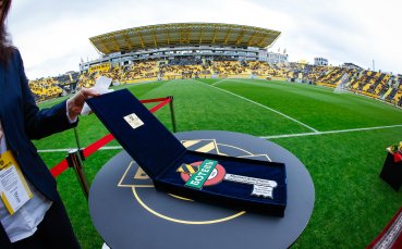 Ботев приема Левски на новия си стадион Христо Ботев в
