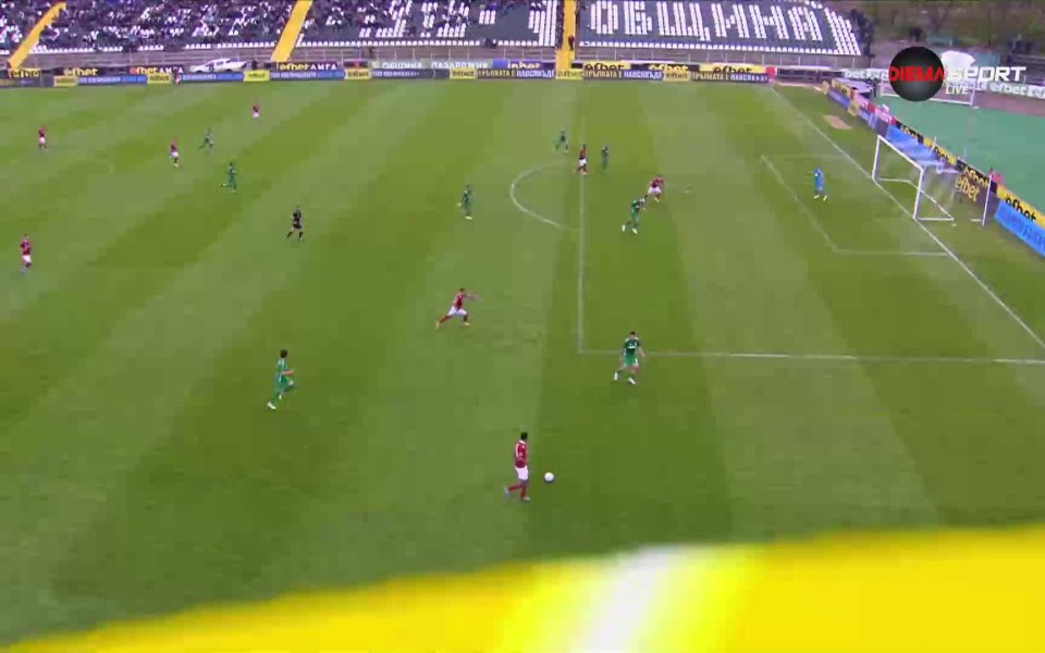 Отборът на ЦСКА води с 3:0 след първото полувреме на