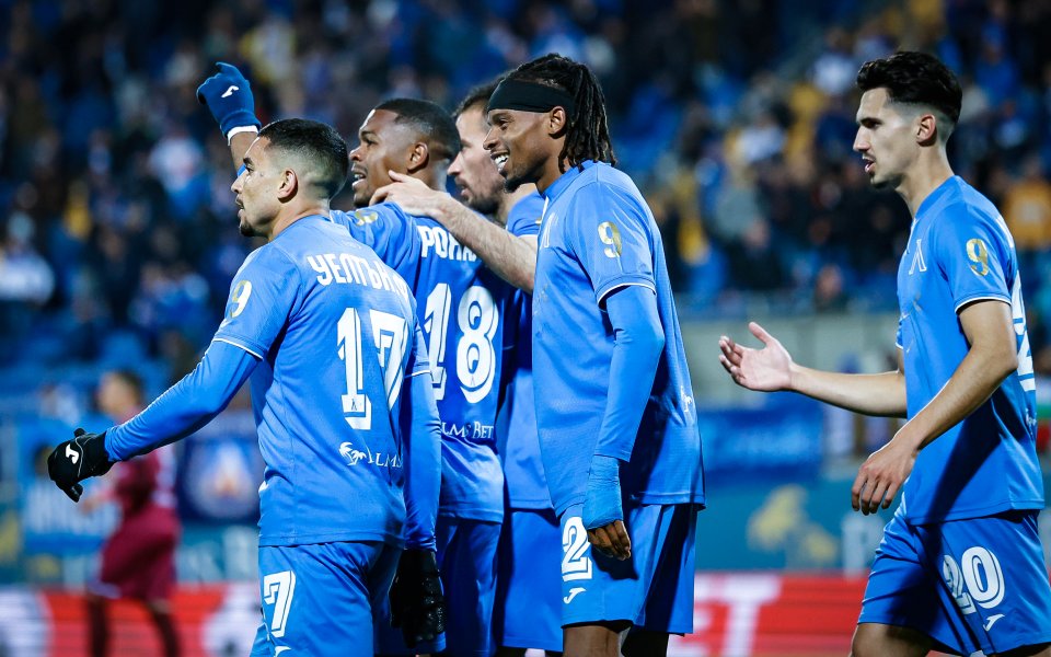 Локомотив Пловдив посреща Левски на Лаута в мач от 30-я