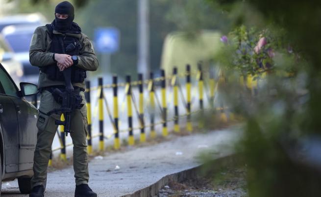Задържаха заподозрения за масовата стрелба в Сърбия (СНИМКИ)